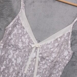 Victoria's Secret Silk Blend Chemise Womens Medium White Nightgown Slip Dress